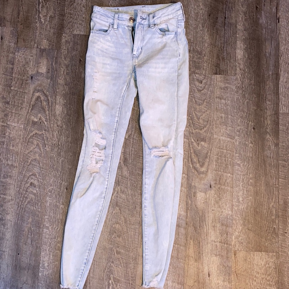 High waisted American Eagle jeans